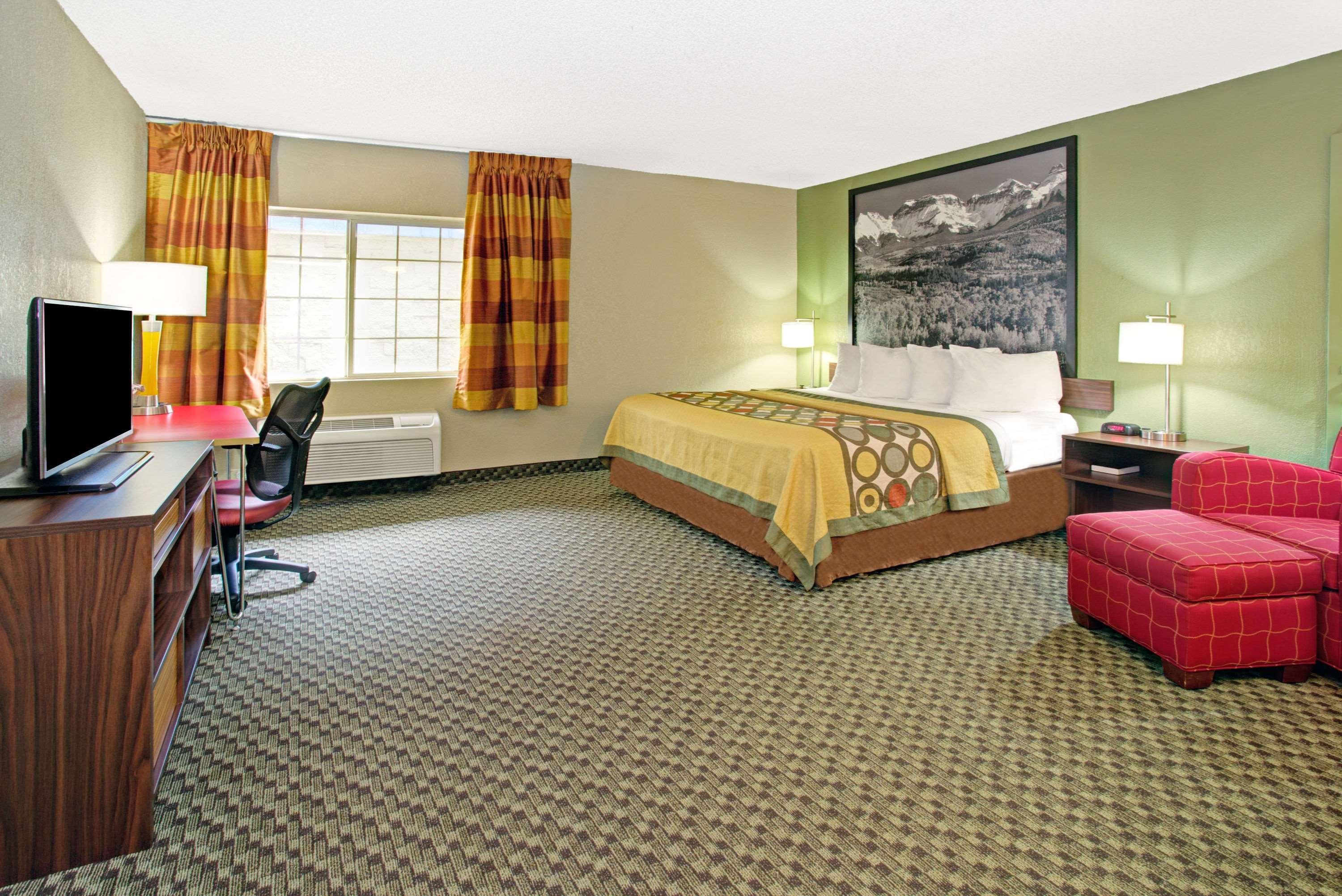Hotel Super 8 By Wyndham Wheat Ridge/denver West 2*